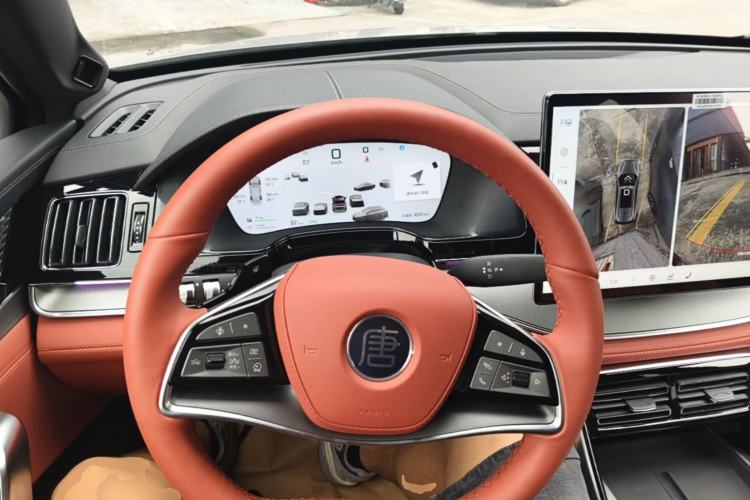 Used BYD Tang New Energy 2025 Model Smart Drive Version DM-i 175KM Prestige Version Steering Wheel