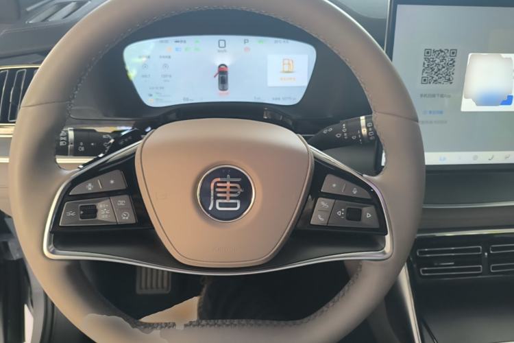 Used BYD Tang New Energy 2025 Intelligent Driving Version DM-i 115KM Prestige Edition Steering Wheel
