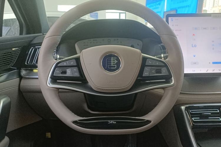 Used BYD Tang New Energy 2025 DM-i 115KM Cloud Ride Flagship Model Steering Wheel