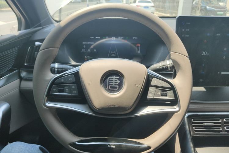 Used BYD Tang New Energy 2025 DM-i 115KM Prestige Model Steering Wheel