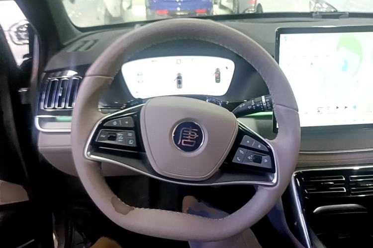 Used BYD Tang New Energy 2025 Intelligent Driving Version DM-i 115KM Flagship Edition Steering Wheel