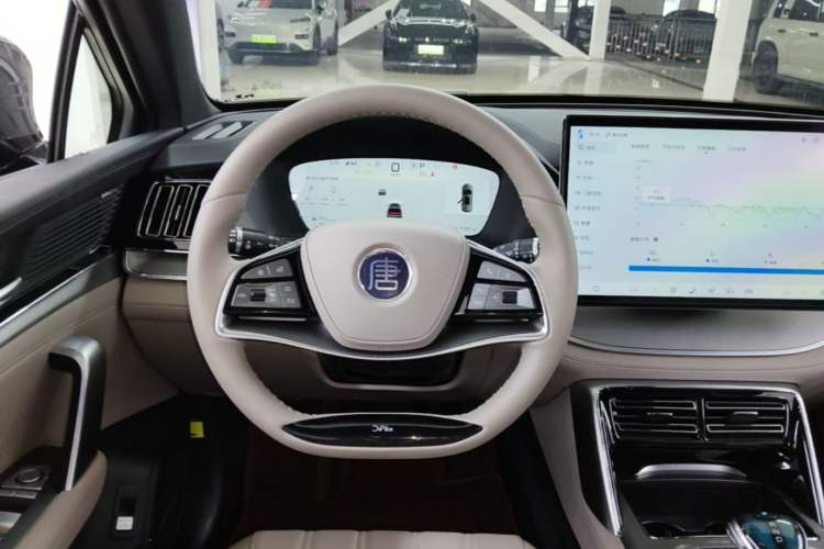Used BYD Tang New Energy 2025 DM-i 115KM Prestige Model Steering Wheel