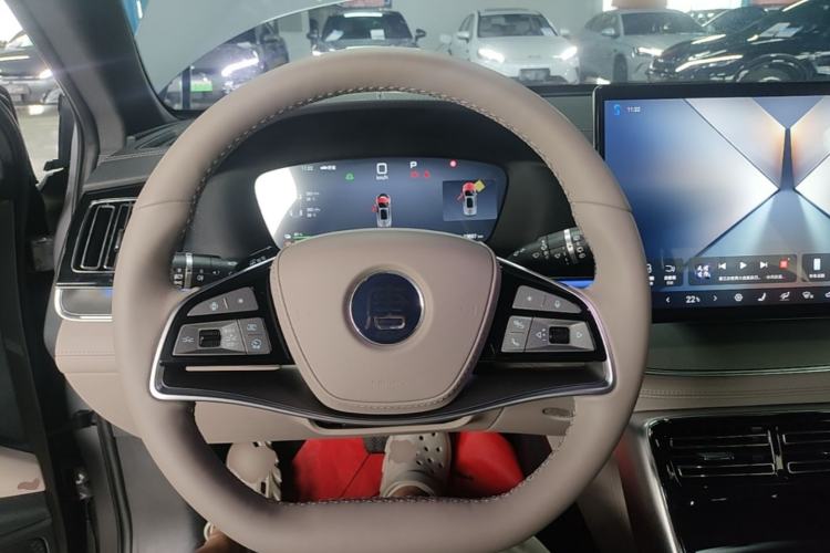 Used BYD Tang New Energy 2025 Intelligent Driving Version DM-i 115KM Prestige Edition Steering Wheel