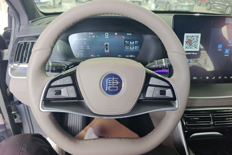 Used BYD Tang New Energy 2025 Intelligent Driving Version DM-i 115KM Flagship Edition Steering Wheel