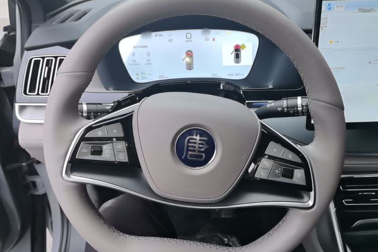 Used BYD Tang New Energy 2025 Intelligent Driving Version DM-i 115KM Flagship Edition Steering Wheel