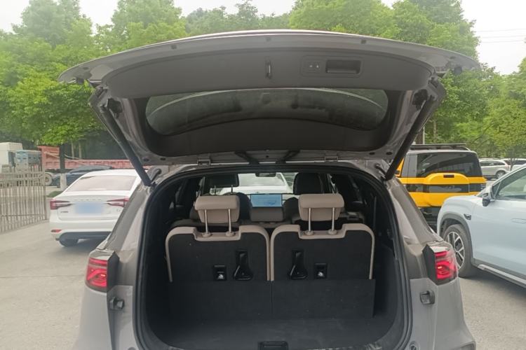 Used BYD Tang New Energy 2025 Intelligent Driving Version DM-i 115KM Flagship Edition Trunk