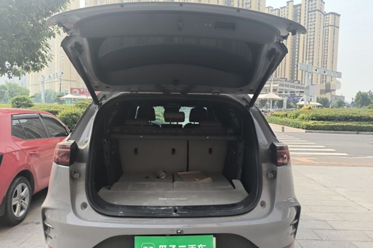 Used BYD Tang New Energy 2025 DM-i 115KM Flagship Model Trunk