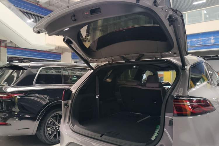 Used BYD Tang New Energy 2025 Intelligent Driving Version DM-i 115KM Prestige Edition Trunk