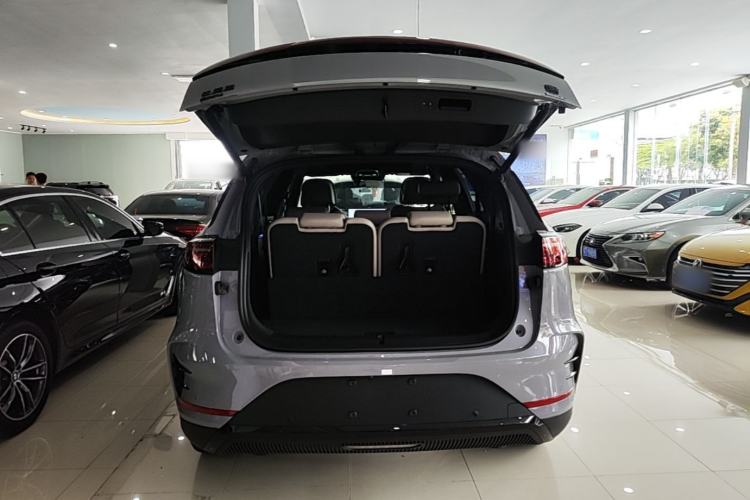 Used BYD Tang New Energy 2025 DM-i 115KM Flagship Model Trunk