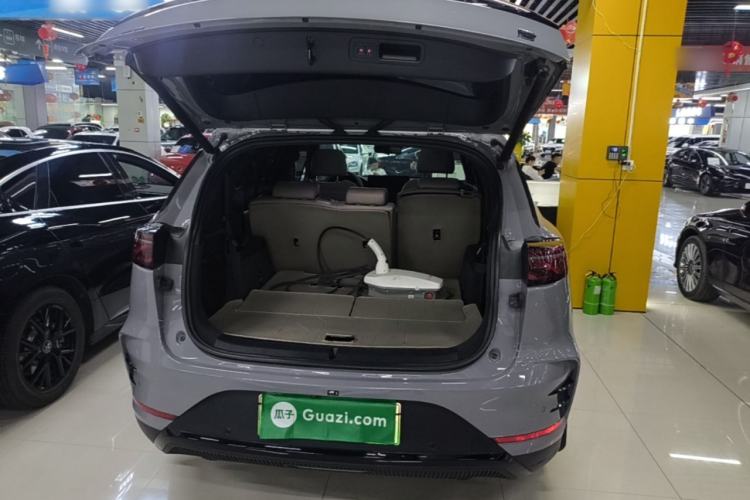 Used BYD Tang New Energy 2025 DM-i 115KM Prestige Model Trunk