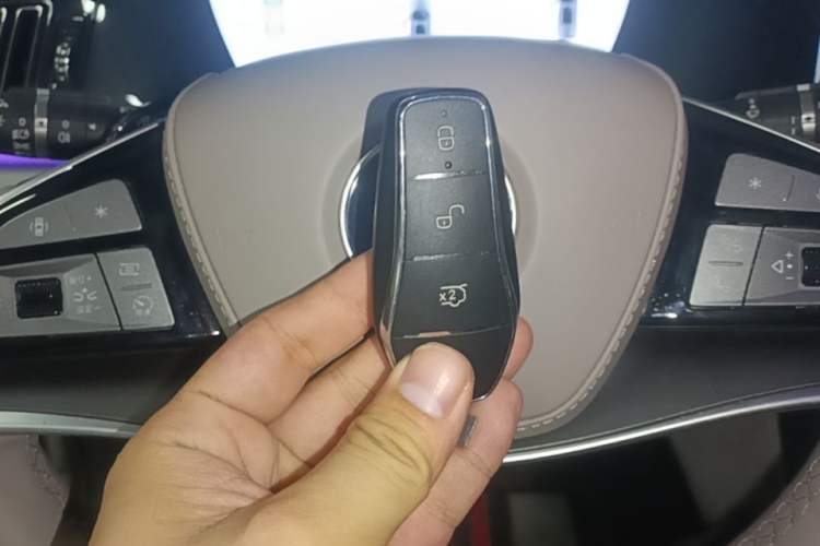 Used BYD Tang New Energy 2025 Intelligent Driving Version DM-i 115KM Flagship Edition Vehicle Key