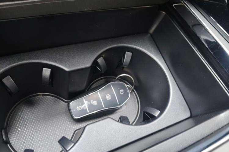 Used BYD Tang New Energy 2025 Intelligent Driving Version DM-i 115KM Flagship Edition Vehicle Key