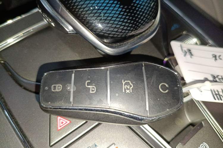 Used BYD Tang New Energy 2025 DM-i 115KM Flagship Model Vehicle Key
