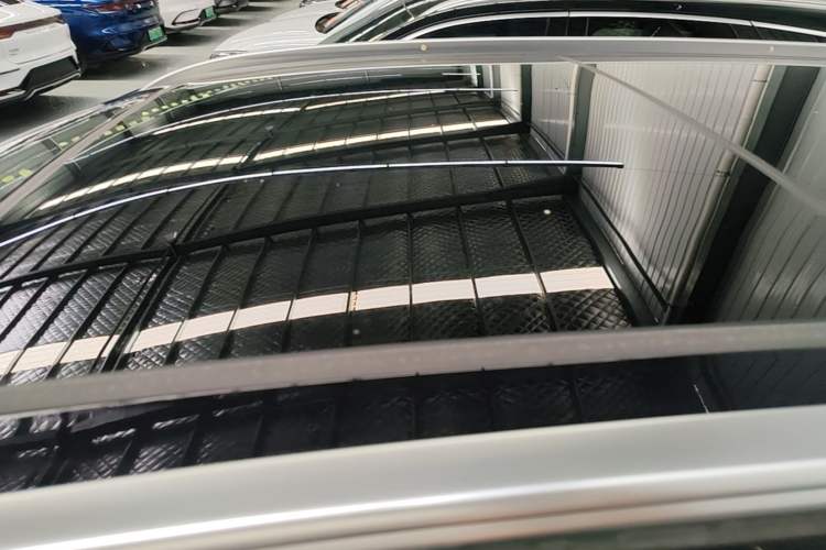 Used BYD Tang New Energy 2025 DM-i 115KM Prestige Model Roof