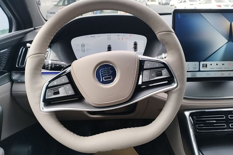Used BYD Tang New Energy 2025 DM-i 115KM Flagship Model Steering Wheel