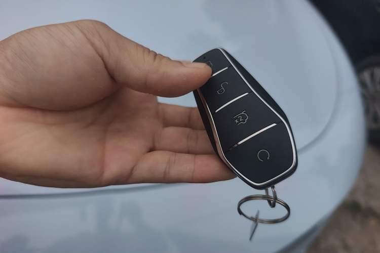 Used BYD Tang New Energy 2025 Intelligent Driving Version DM-i 115KM Prestige Edition Vehicle Key