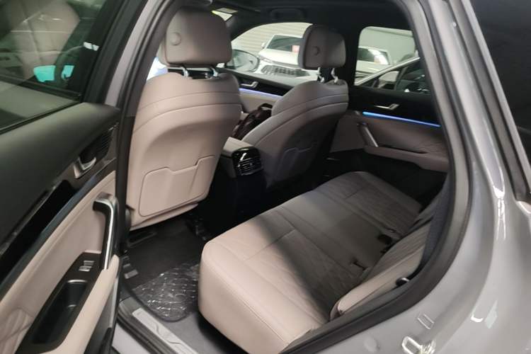 Used BYD Tang New Energy 2025 Intelligent Driving Version DM-i 115KM Flagship Edition Left Rear Seat