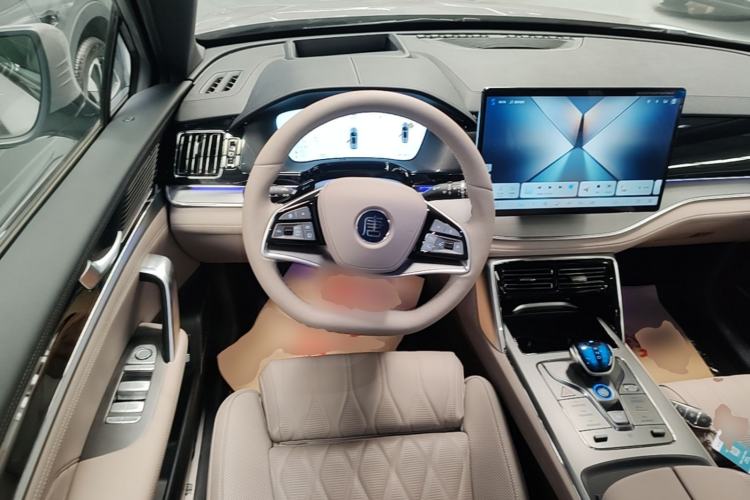Used BYD Tang New Energy 2025 Intelligent Driving Version DM-i 115KM Flagship Edition Steering Wheel
