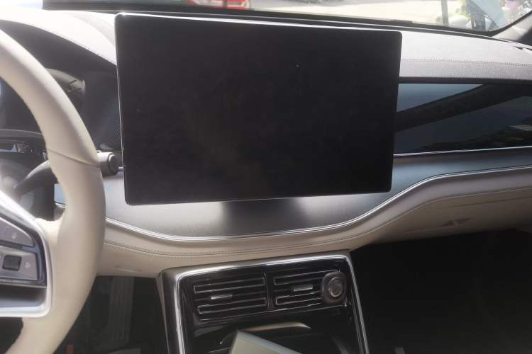Used BYD Tang New Energy 2025 DM-i 115KM Prestige Model Audio And AC Panel