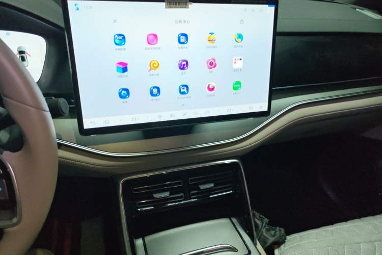 Used BYD Tang New Energy 2025 DM-i 115KM Prestige Model Audio And AC Panel