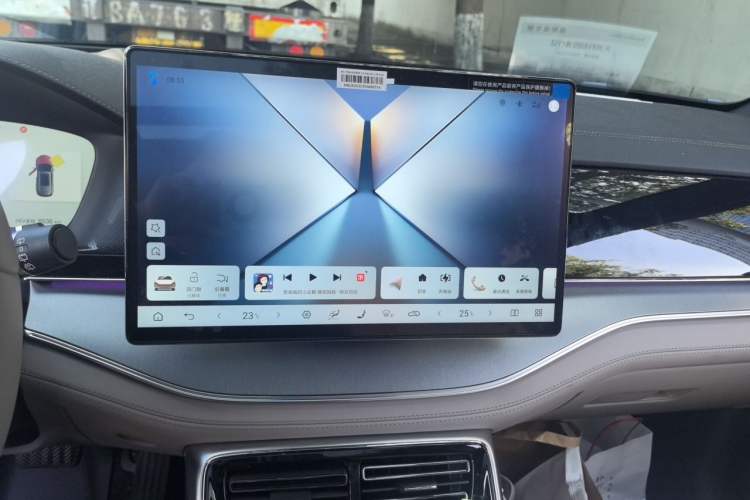 Used BYD Tang New Energy 2025 DM-i 115KM Cloud Ride Flagship Model Audio And AC Panel