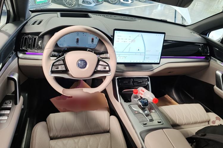 Used BYD Tang New Energy 2025 Intelligent Driving Version DM-i 115KM Flagship Edition Center Console
