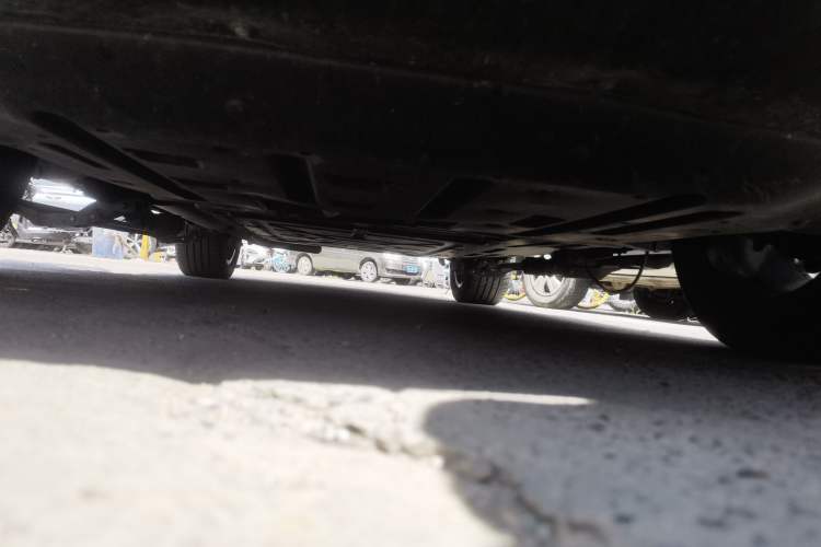 Used BYD Tang New Energy 2025 DM-i 115KM Prestige Model Chassis Front