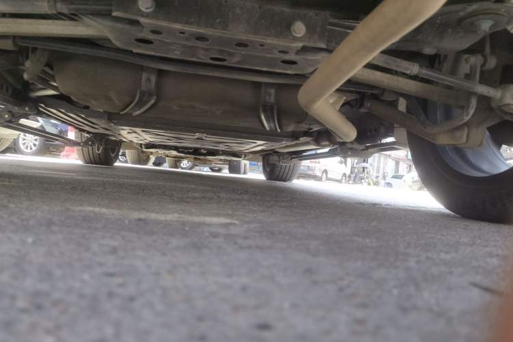 Used BYD Tang New Energy 2025 DM-i 115KM Prestige Model Chassis Rear