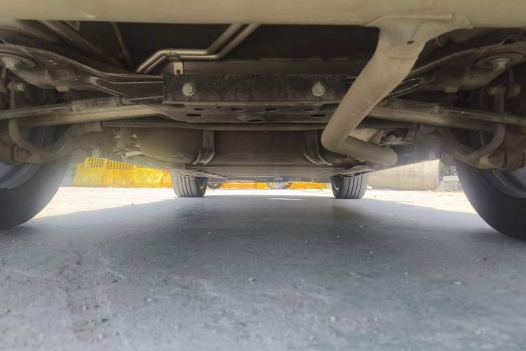 Used BYD Tang New Energy 2025 DM-i 115KM Flagship Model Chassis Rear