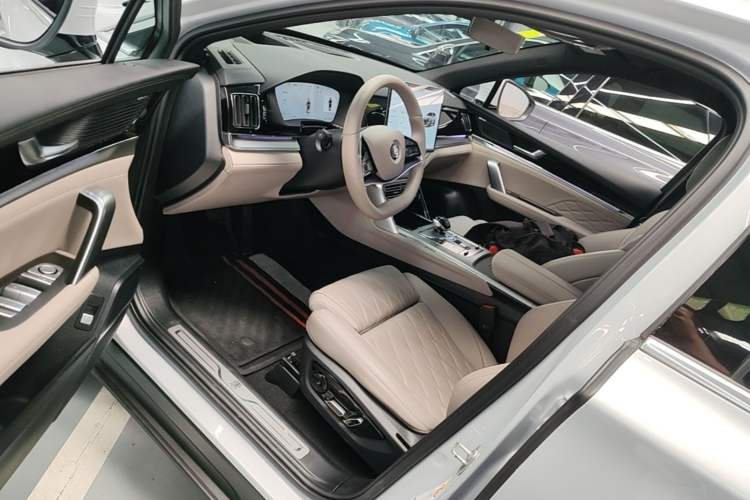 Used BYD Tang New Energy 2025 Intelligent Driving Version DM-i 115KM Flagship Edition Driver Seat