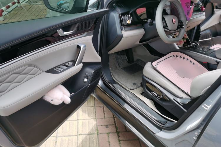 Used BYD Tang New Energy 2025 Intelligent Driving Version DM-i 115KM Prestige Edition Driver Seat