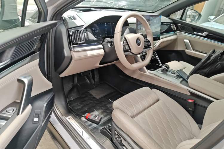 Used BYD Tang New Energy 2025 Intelligent Driving Version DM-i 115KM Flagship Edition Driver Seat