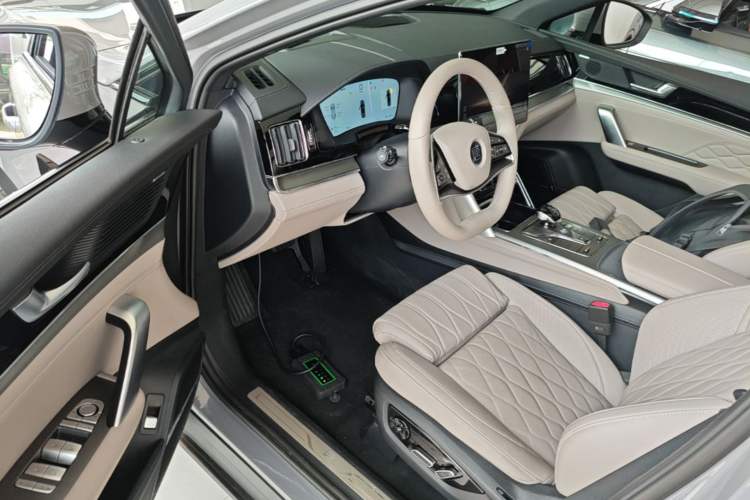 Used BYD Tang New Energy 2025 Intelligent Driving Version DM-i 115KM Flagship Edition Driver Seat