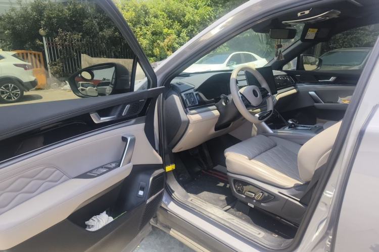 Used BYD Tang New Energy 2025 DM-i 115KM Flagship Model Driver Seat
