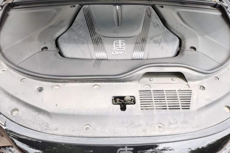 Used BYD Tang New Energy 2025 Intelligent Driving Version DM-i 115KM Prestige Edition Engine Bay