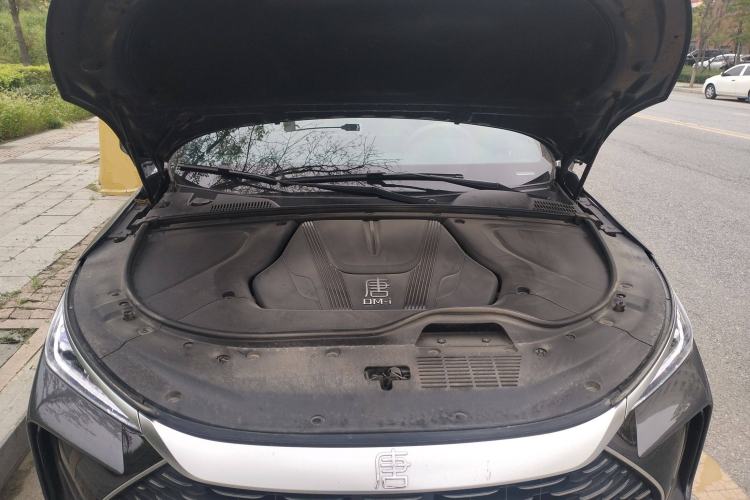Used BYD Tang New Energy 2025 DM-i 115KM Prestige Model Engine Bay