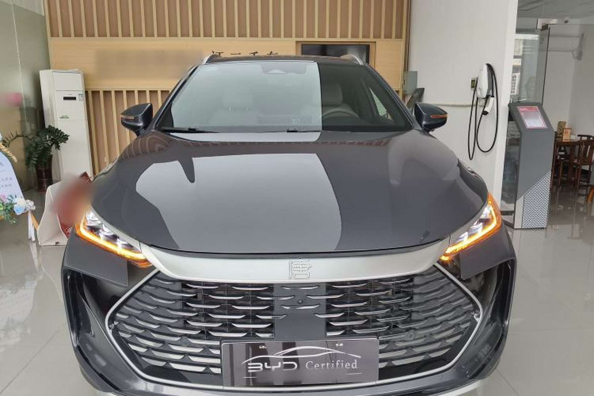 Used BYD Tang New Energy 2025 DM-i 115KM Prestige Model Front