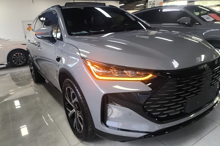 Used BYD Tang New Energy 2025 Intelligent Driving Version DM-i 115KM Flagship Edition Front Right 45 Deg