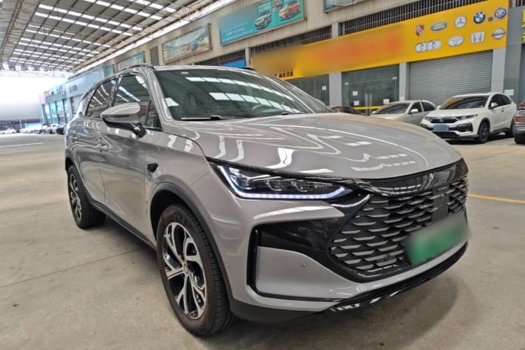 Used BYD Tang New Energy 2025 Intelligent Driving Version DM-i 115KM Flagship Edition Front Right 45 Deg