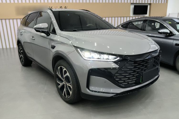 Used BYD Tang New Energy 2025 Intelligent Driving Version DM-i 115KM Flagship Edition Front Right 45 Deg