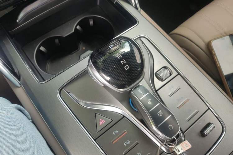 Used BYD Tang New Energy 2025 Intelligent Driving Version DM-i 115KM Flagship Edition Gear Lever