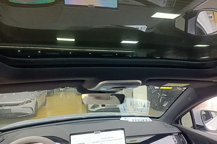 Used BYD Tang New Energy 2025 Model Smart Drive Version DM-i 175KM Deluxe Version Headliner