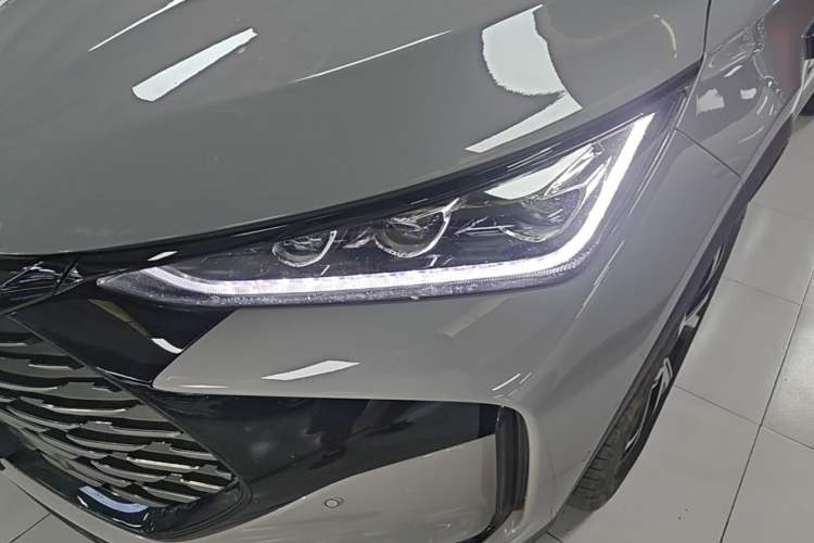 Used BYD Tang New Energy 2025 Intelligent Driving Version DM-i 115KM Prestige Edition Left Front Headlight