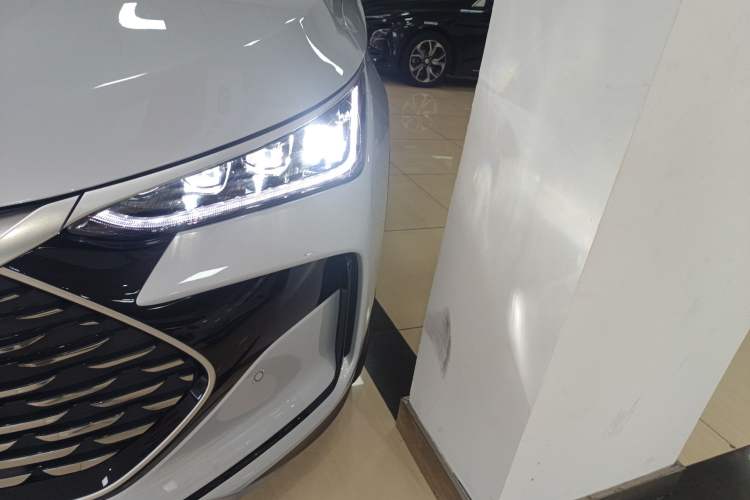 Used BYD Tang New Energy 2025 Intelligent Driving Version DM-i 115KM Flagship Edition Left Front Headlight