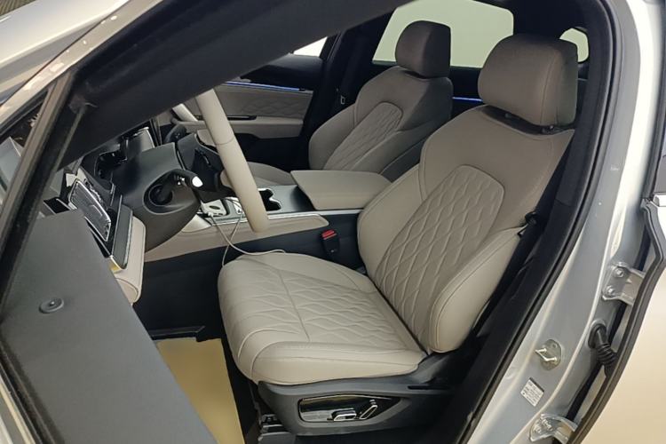 Used BYD Tang New Energy 2025 Model Smart Drive Version DM-i 175KM Deluxe Version Left Front Seat