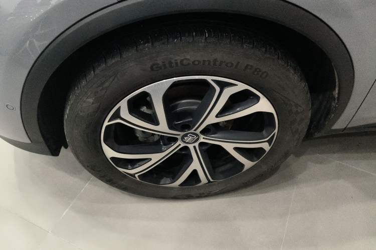 Used BYD Tang New Energy 2025 Intelligent Driving Version DM-i 115KM Flagship Edition Left Front Wheel Hub