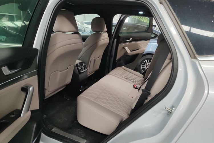 Used BYD Tang New Energy 2025 Intelligent Driving Version DM-i 115KM Prestige Edition Left Rear Seat