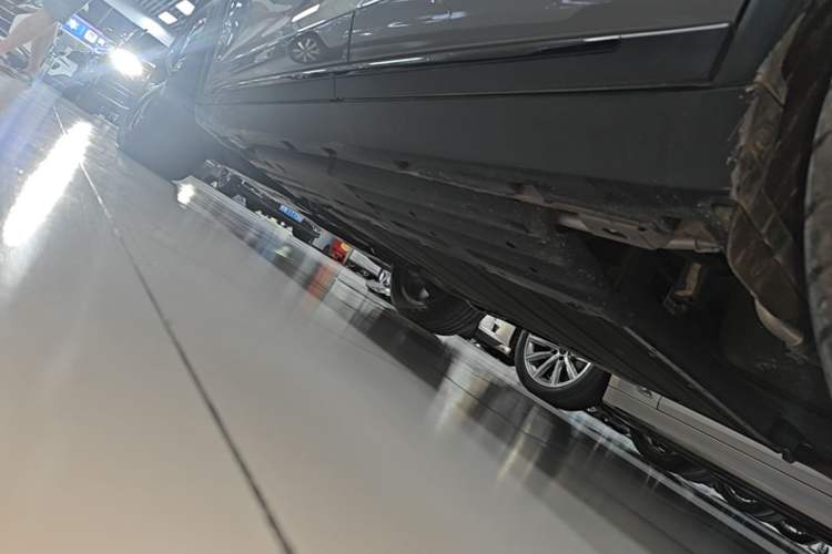 Used BYD Tang New Energy 2025 Intelligent Driving Version DM-i 115KM Prestige Edition Left Side Sill