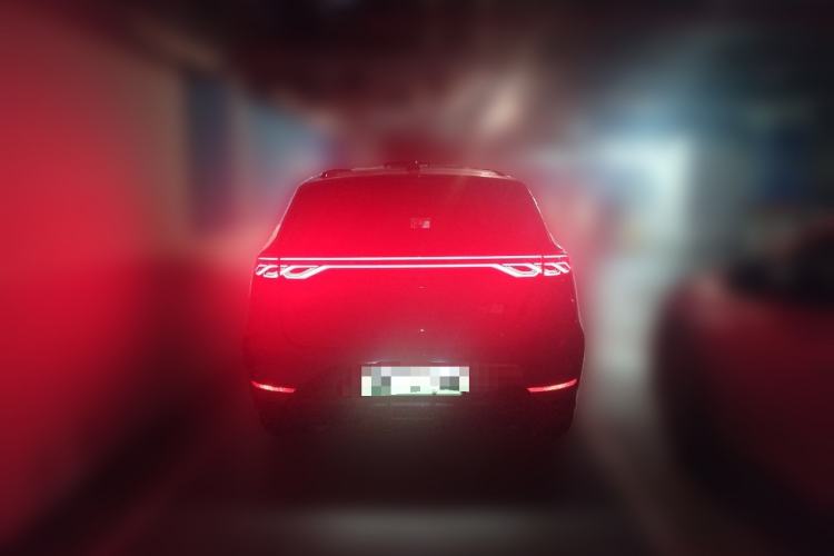 Used BYD Tang New Energy 2025 DM-i 115KM Prestige Model Rear