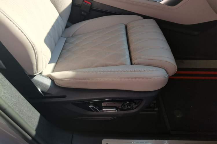Used BYD Tang New Energy 2025 Intelligent Driving Version DM-i 115KM Flagship Edition Right Front Seat